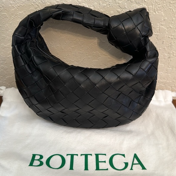 Bottega Veneta Mini Jodie “Authentic” - Picture 8 of 10